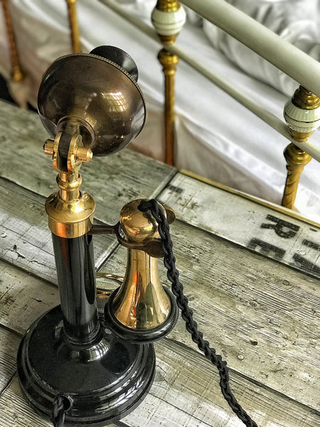 1900 Candlestick Telephone (England)