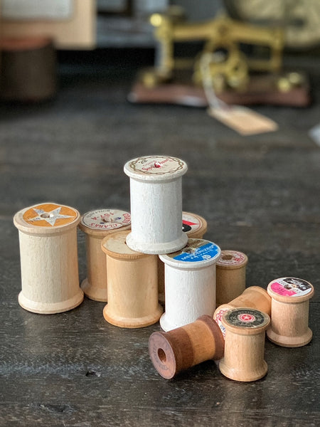 Miniature Thread Spools, Mini Wood Spools Of Thread 8 Piece Set