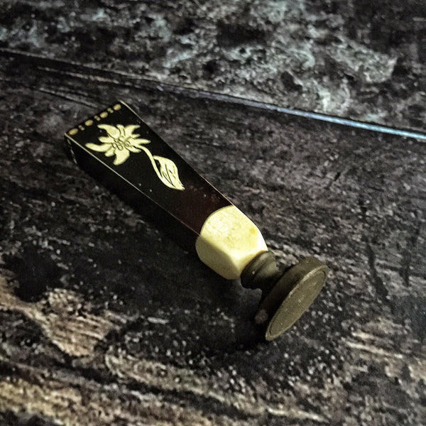 No.001 Antique Wax Seal