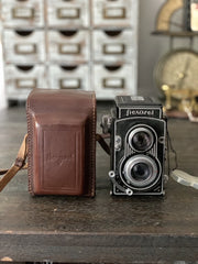 Meopta Flexaret V 二眼レフカメラ with case. IMG_3773_medium.jpg?v=1606040303